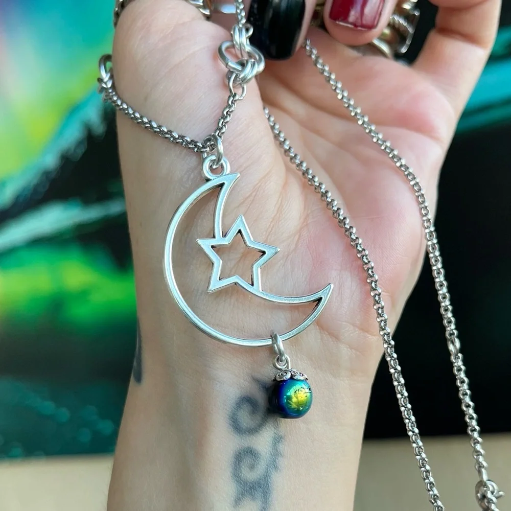 Set ! Moon stars iridescent black green beads necklace + matching earrings boho - Picture 5 of 12